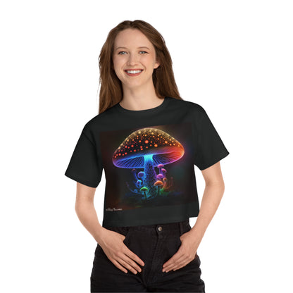 Amanita Glow Cropped top tee