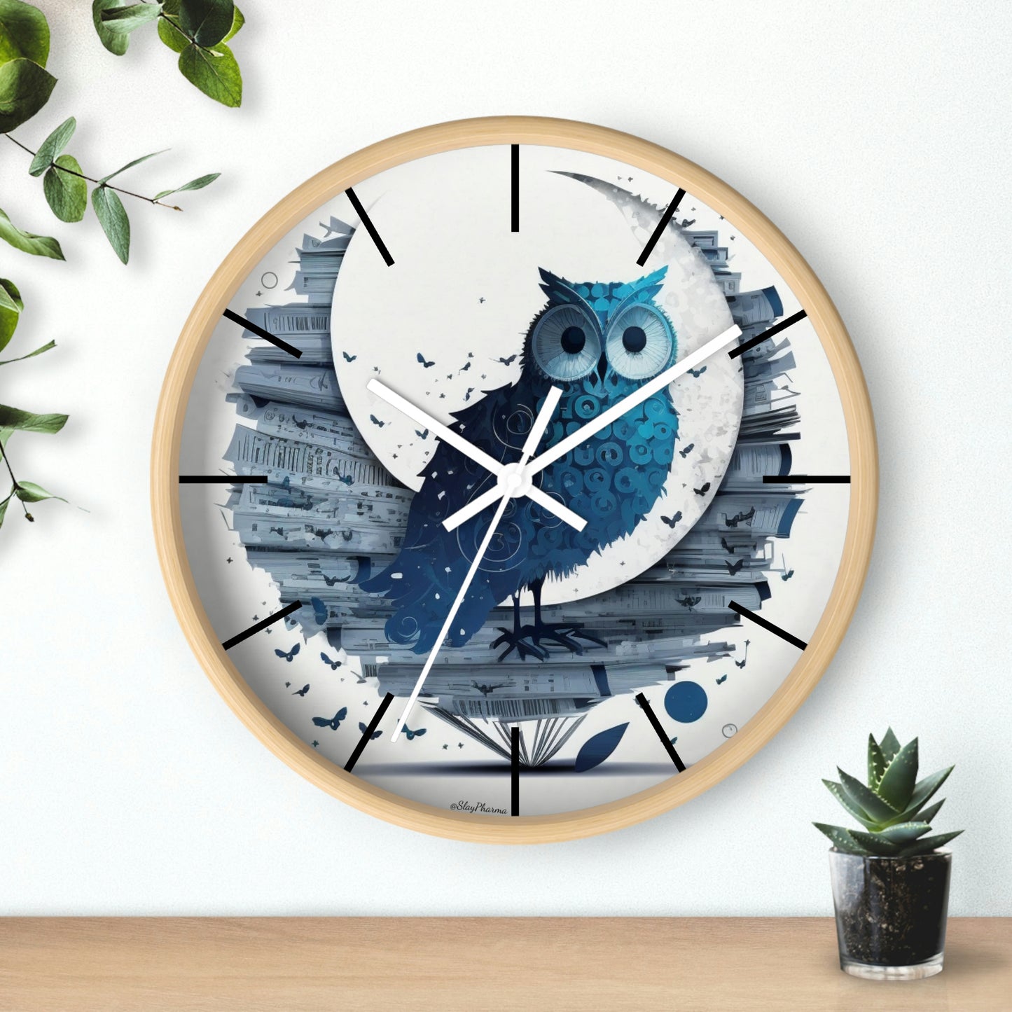 Wise Owl Wall Clock w/ lines